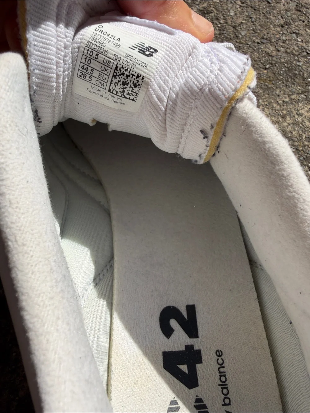 New Balance Men's White and Black Retro-Style Sneakers